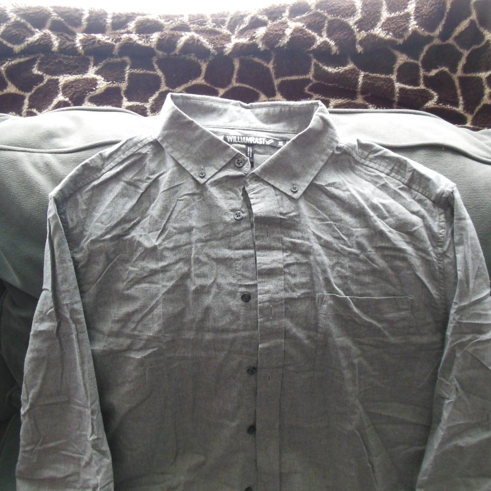 William Rast button down XL - Picture 3 of 3